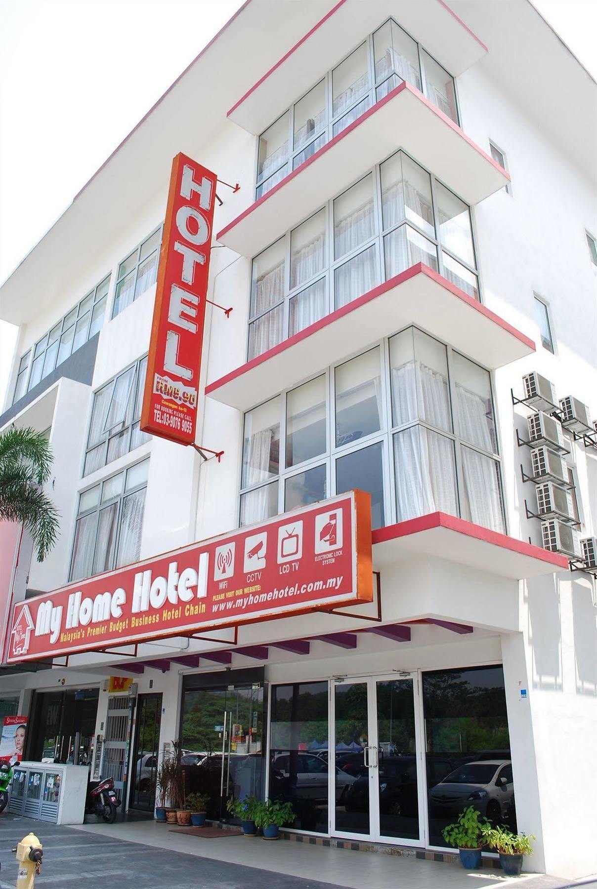 Oyo 996 My Home Hotel Cheras Selatan Exterior photo