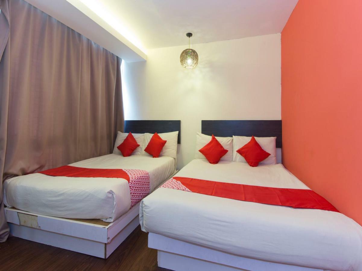 Oyo 996 My Home Hotel Cheras Selatan Exterior photo
