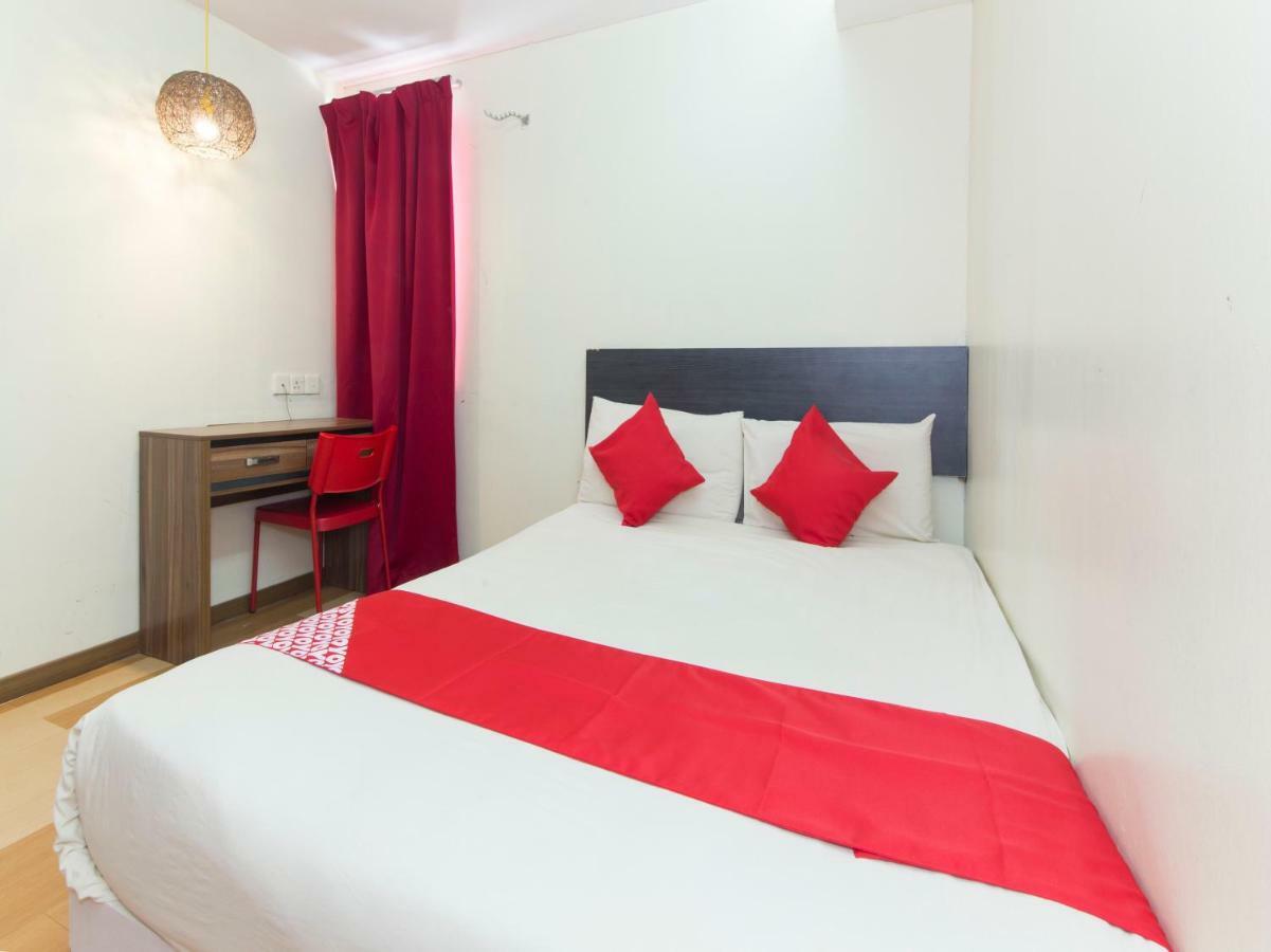 Oyo 996 My Home Hotel Cheras Selatan Exterior photo