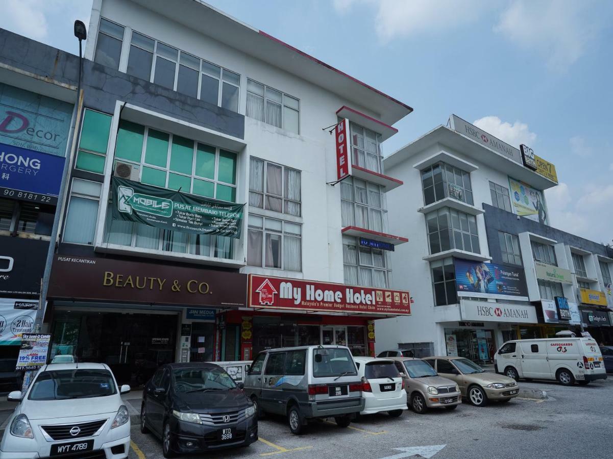 Oyo 996 My Home Hotel Cheras Selatan Exterior photo