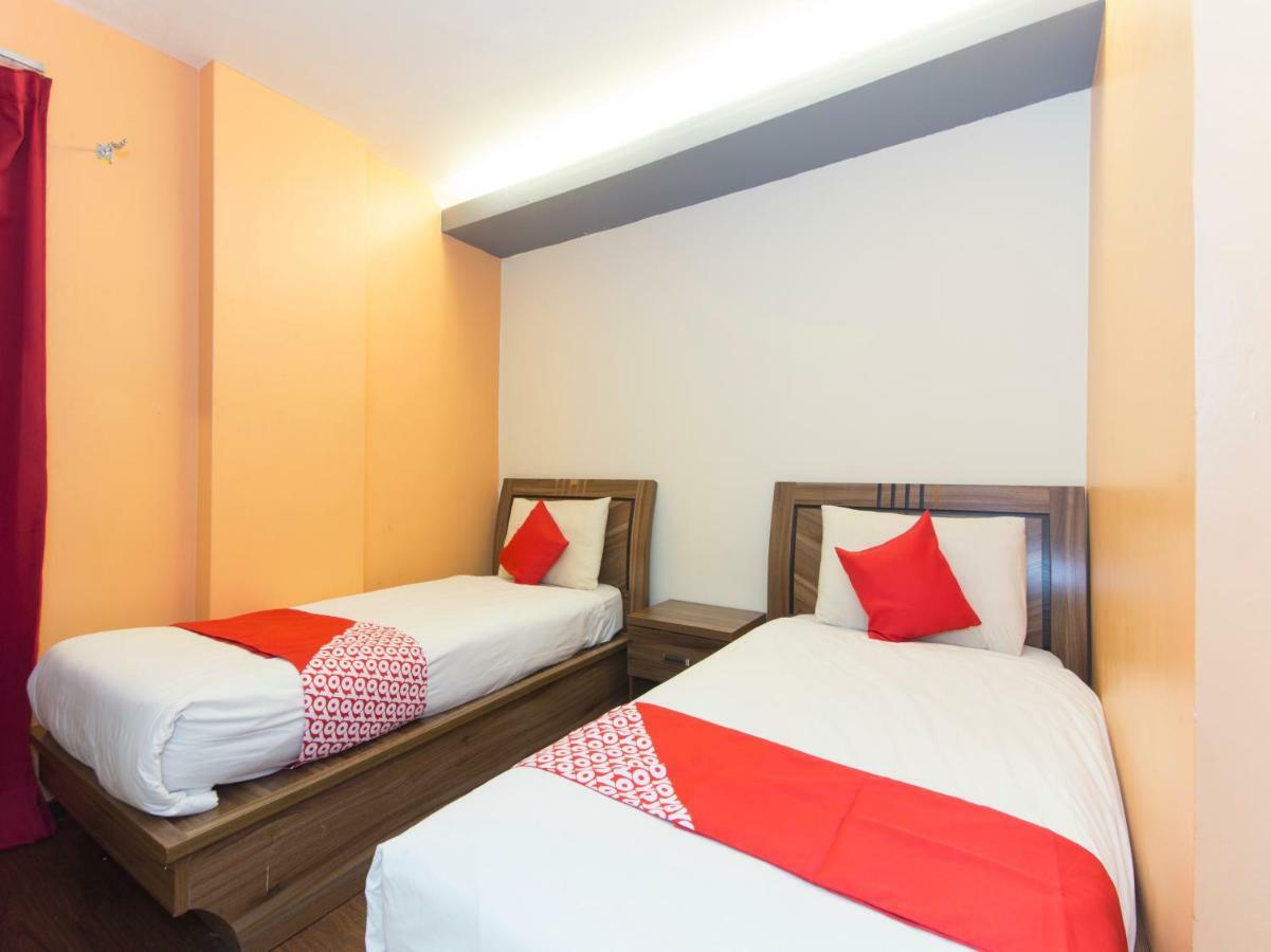Oyo 996 My Home Hotel Cheras Selatan Exterior photo