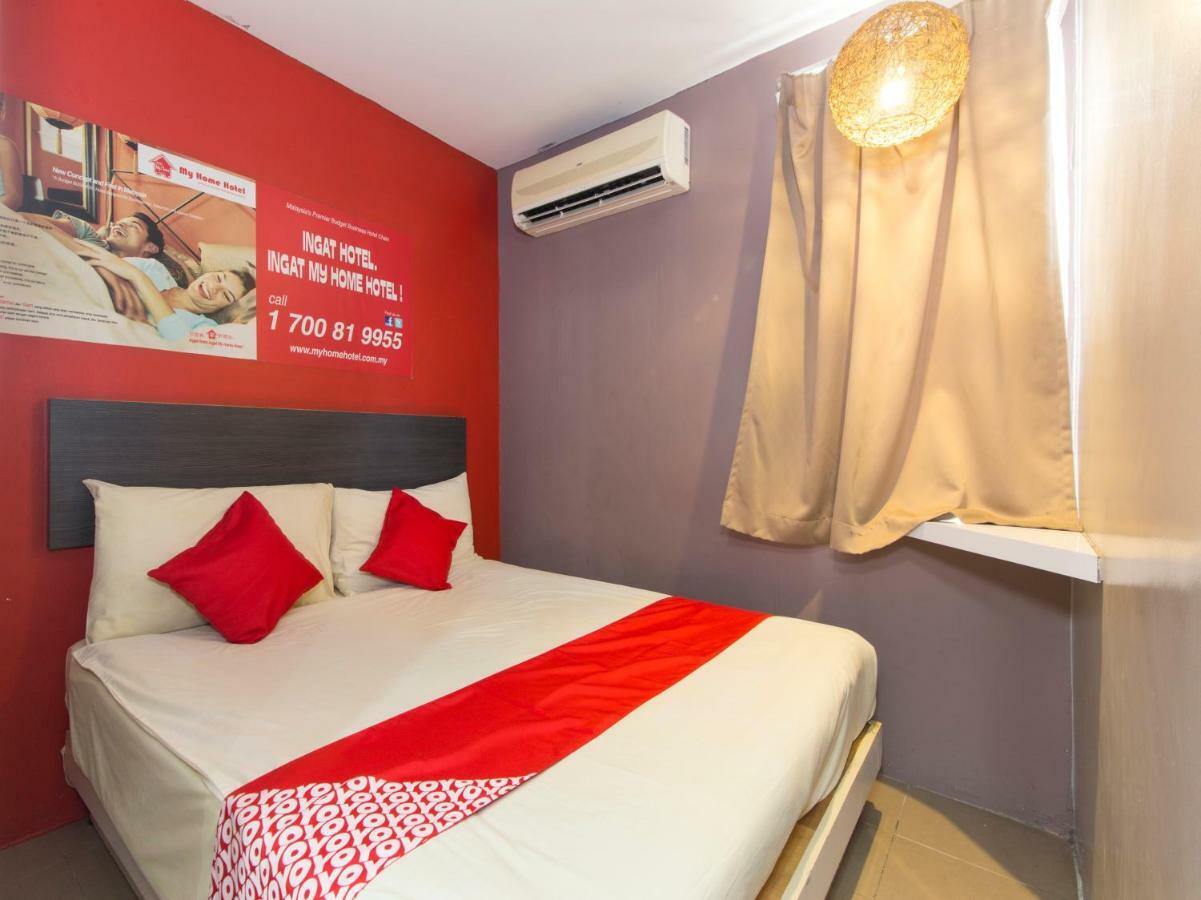 Oyo 996 My Home Hotel Cheras Selatan Exterior photo