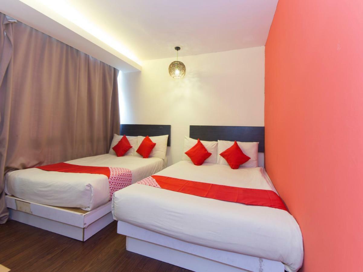 Oyo 996 My Home Hotel Cheras Selatan Exterior photo